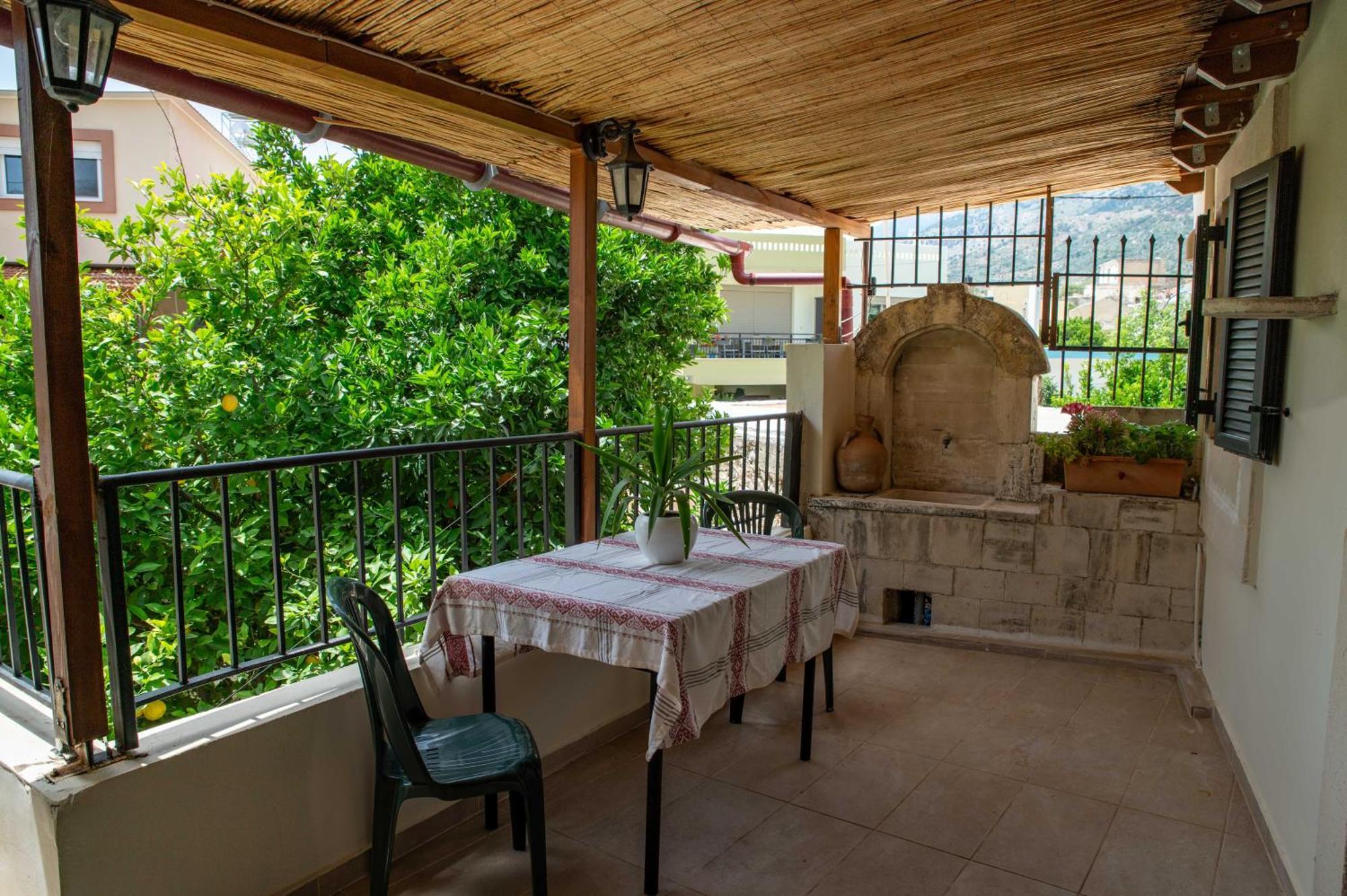 House Rachati زاروس المظهر الخارجي الصورة